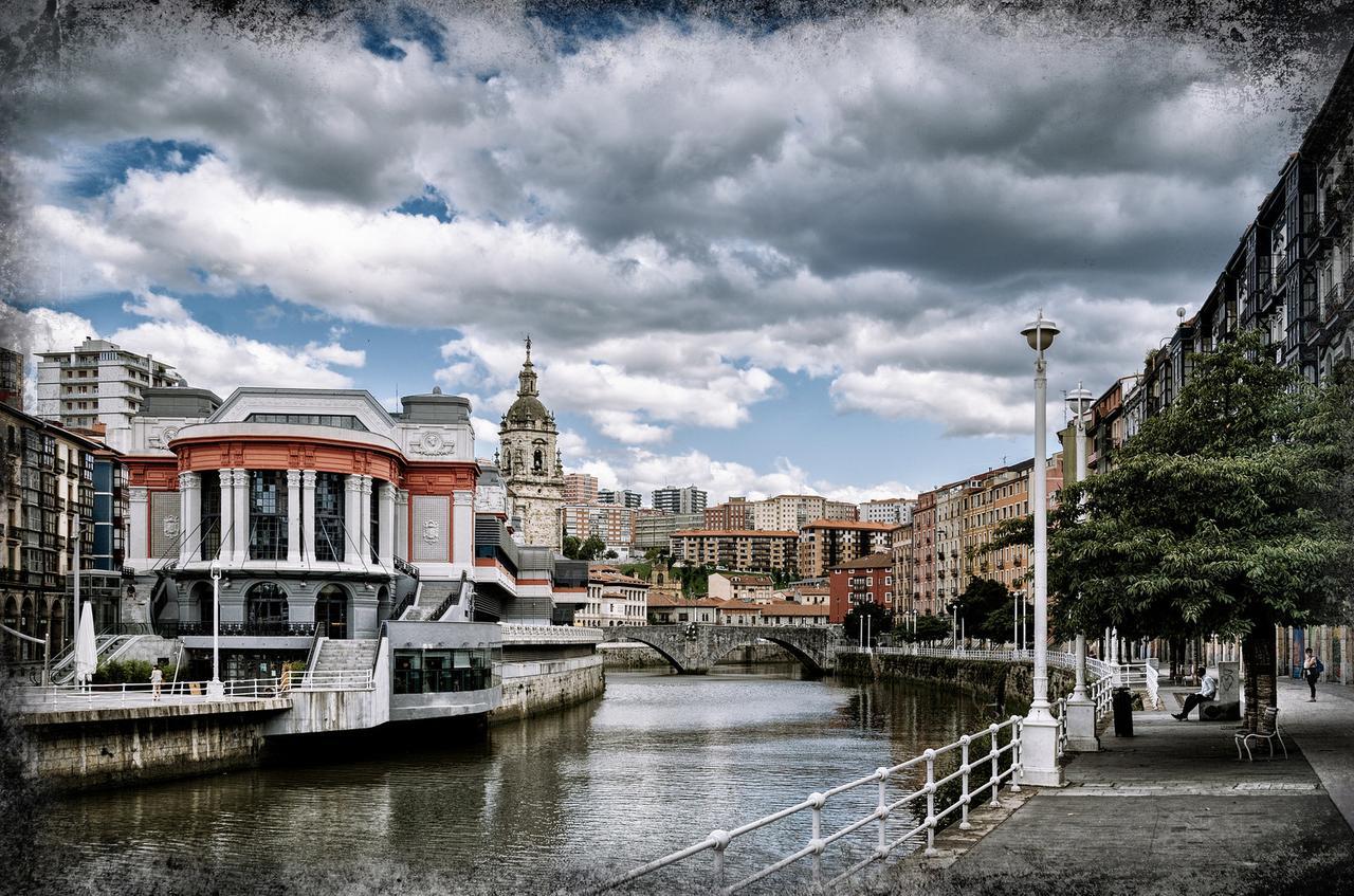 Hotel Bilbi Bilbao Exterior foto